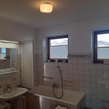 Vintage & Bureau Bled