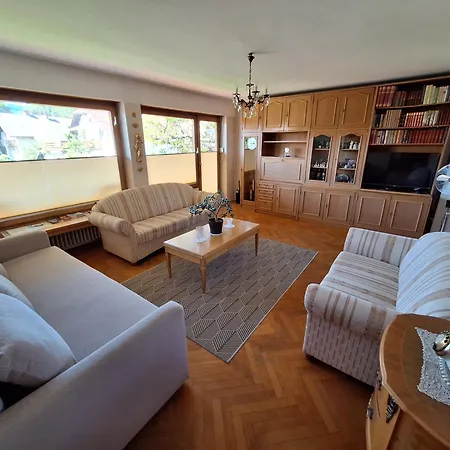 Vintage Apartment